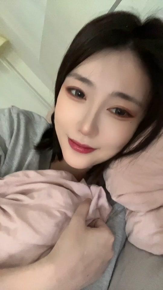 咬米_咬米个人资料_咬米直播间_18183kol_18183网红站