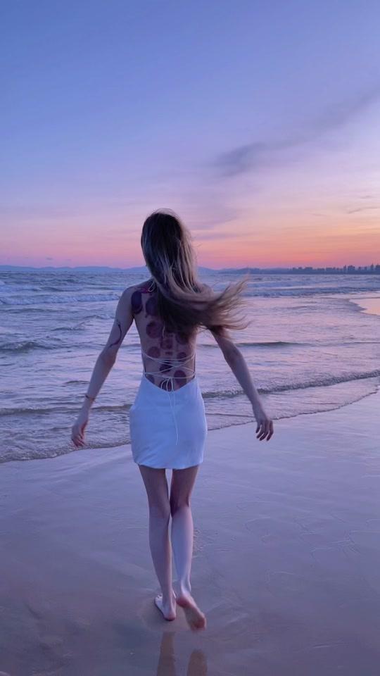 一简jane__一简jane_个人资料_一简jane_直播间_18183kol_18183网红站