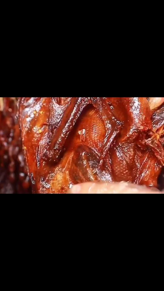 卢记向塘酱鸭红谷滩店原机务段酱鸭