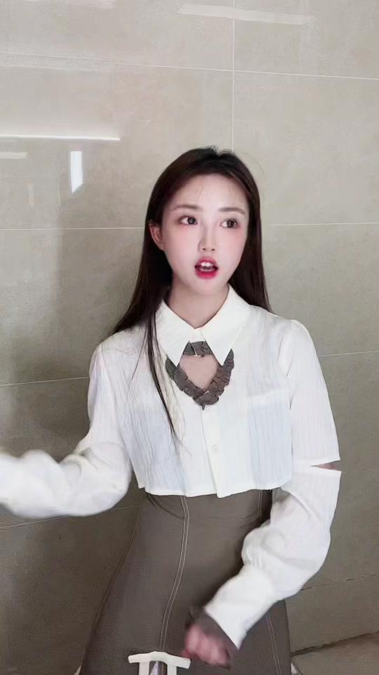 林伊伊_林伊伊个人资料_林伊伊直播间_18183kol_18183网红站