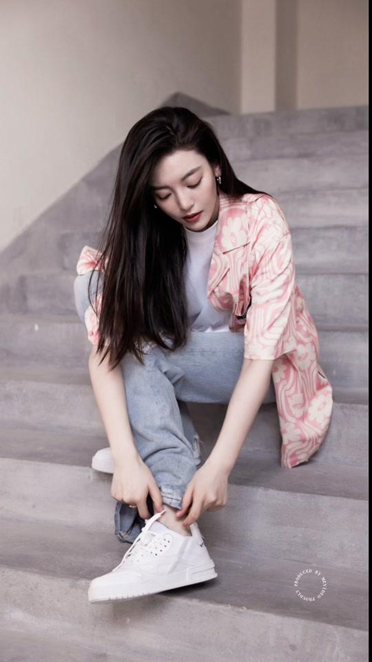 尤靖茹_尤靖茹个人资料_尤靖茹直播间_18183kol_18183网红站