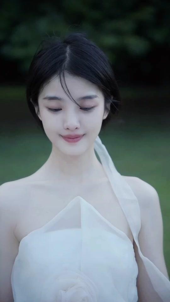 憨桃人儿_憨桃人儿个人资料_憨桃人儿直播间_18183kol_18183网红站