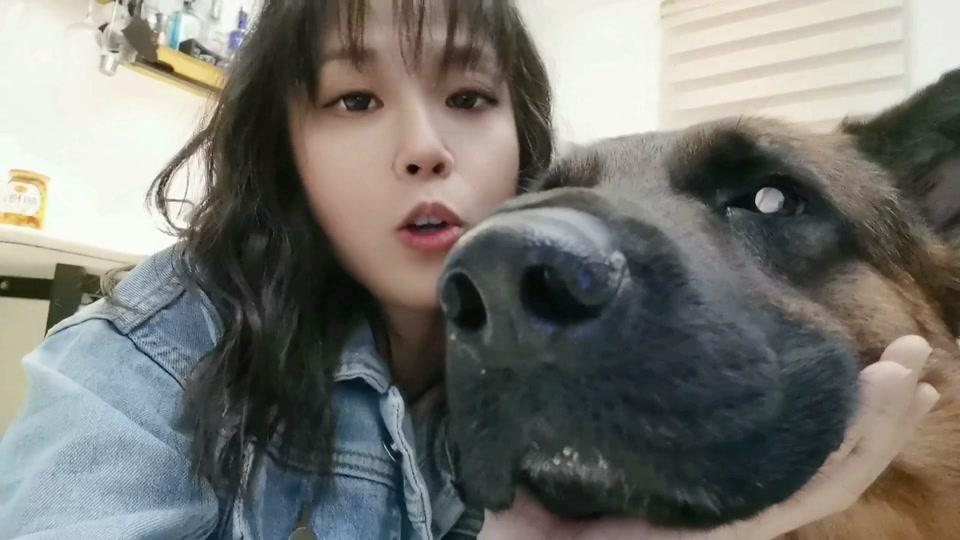 大臭臭_大臭臭个人资料_大臭臭直播间_18183kol_18183网红站