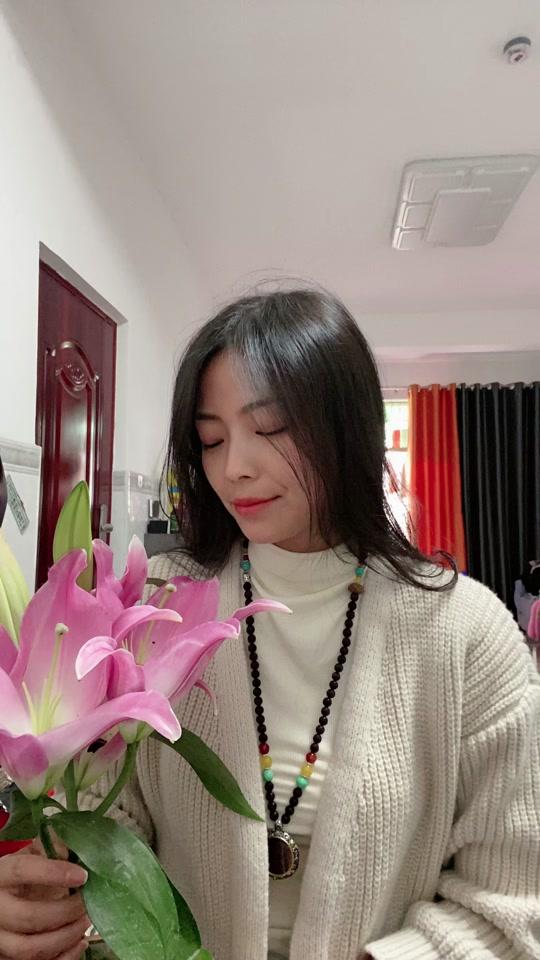 x小方_x小方个人资料_x小方直播间_18183kol_18183网红站