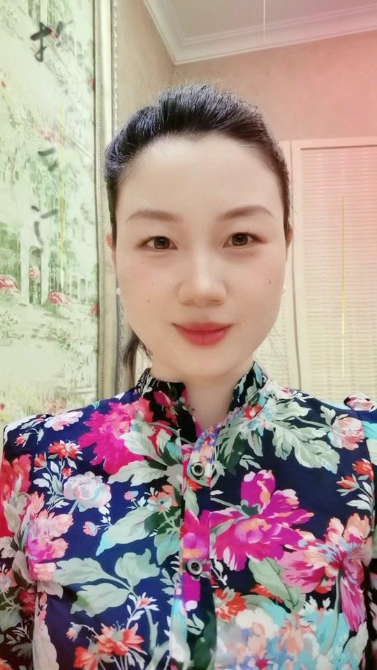 小莉帮忙杨小莉