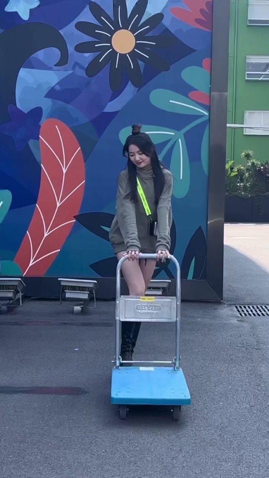 亚米yummy_亚米yummy个人资料_亚米yummy直播间_18183kol_18183网红站