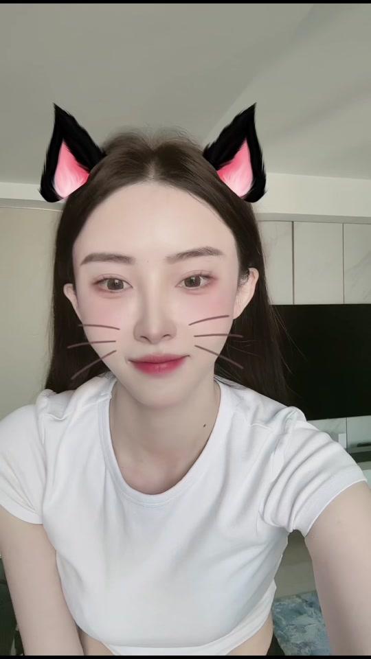 胡丹丹哈哈_胡丹丹哈哈个人资料_胡丹丹哈哈直播间_18183kol_18183网