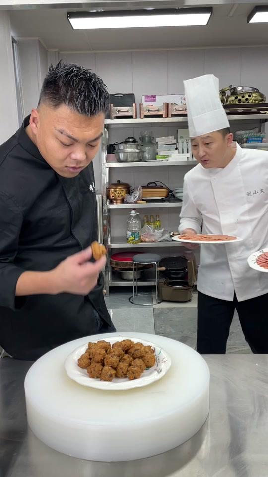 刘小欠#_刘小欠#个人资料_刘小欠#直播间_18183kol_18183网红站