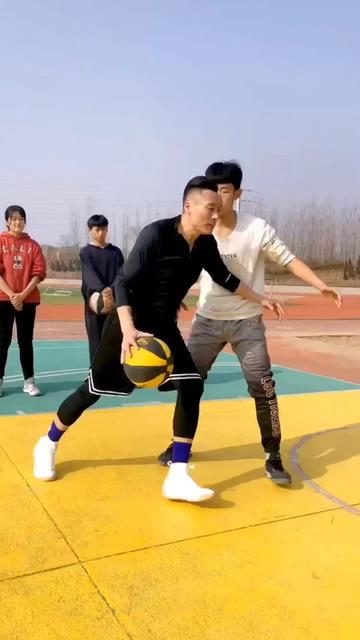 郭教练篮球教学的个人资料