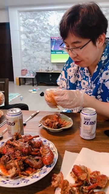 韩国媳妇和小雪的个人资料